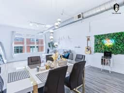 Elvis - The Legend" Loft - Steps from Downtown Attractions (Loft 308)