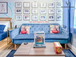 Elvis Presley Suite w/ King Bed & Free WIFI (Suite#4)