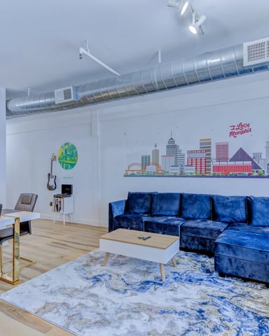 Modern, fully renovated