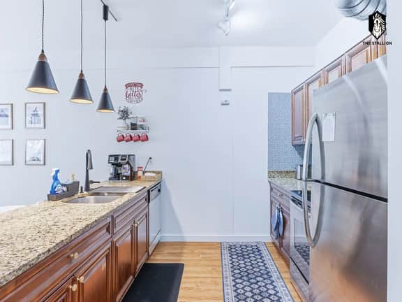 Discover Memphis" Loft - Steps from Downtown Attractions (Loft#307)