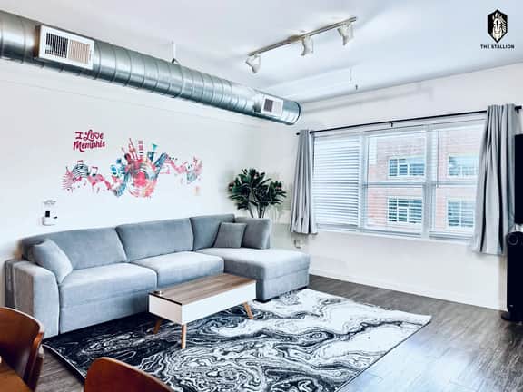 Walkable Downtown Location - Luxe Loft w/ free gated parking (Loft #305)